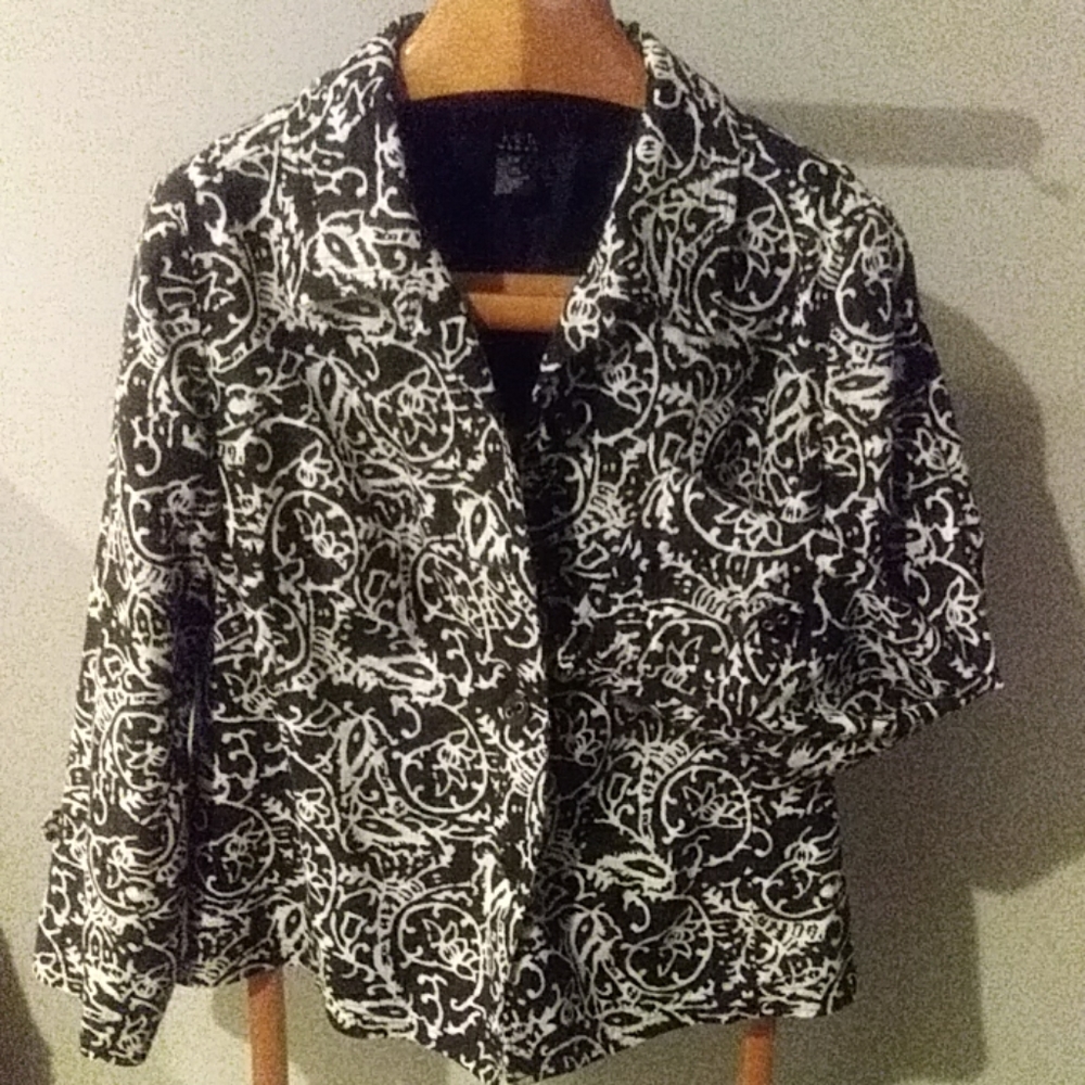 Light weight jacket